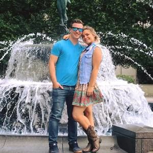 Meet your Posher, Danielle